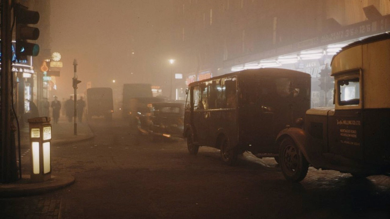 Illustration for article titled Brooding Photos Of the Deadly “London Fog”